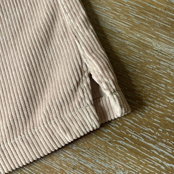 HOLLISTER Ultra High-Rise Corduroy Mini Skirt 11 - Picture 3 of 8